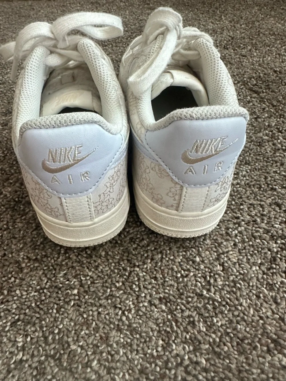 Nike Air Force 1 Low Floral Jacquard Beige White Sneakers Size 5Y/6.5 Women